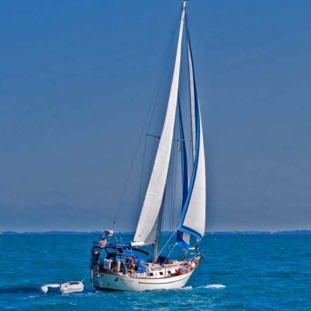 single handing 40 ft sailboat